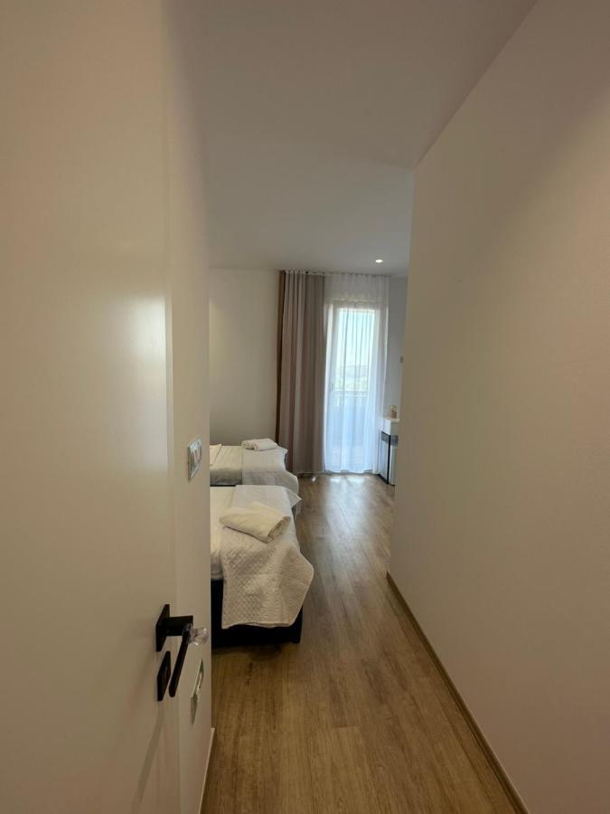 Hotel Restaurant Natyra E Qete Lezhë 외부 사진